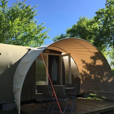 3 Etoiles - Piscine - Ccbb0if 캠프장 *