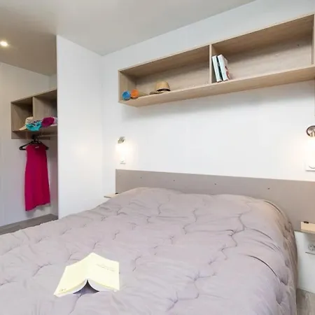 3 Etoiles - Piscine - Ccbb0if Montpon-Menesterol