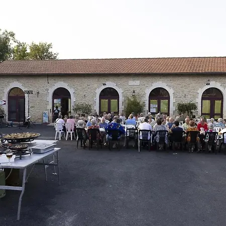 3 Etoiles - Piscine - Ccbb0if Montpon-Menesterol