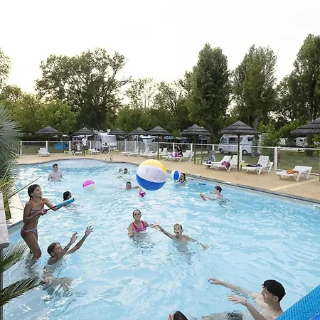 Zecamping 3 Etoiles Piscine Chauffee Familial Pet Friendly 3* Montpon-Menesterol