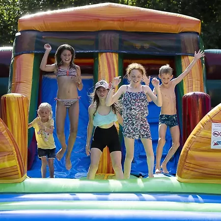 Camping 3 Etoiles - Piscine - Ccbb0If Campingplads Montpon-Menesterol