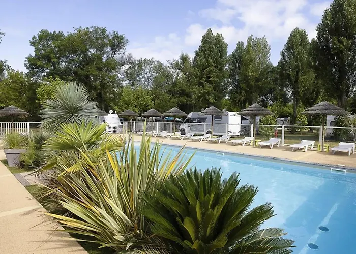 3 Etoiles - Piscine - Ccbb0if Camping
